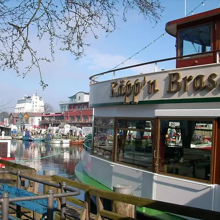Holiday home Segelboot *
